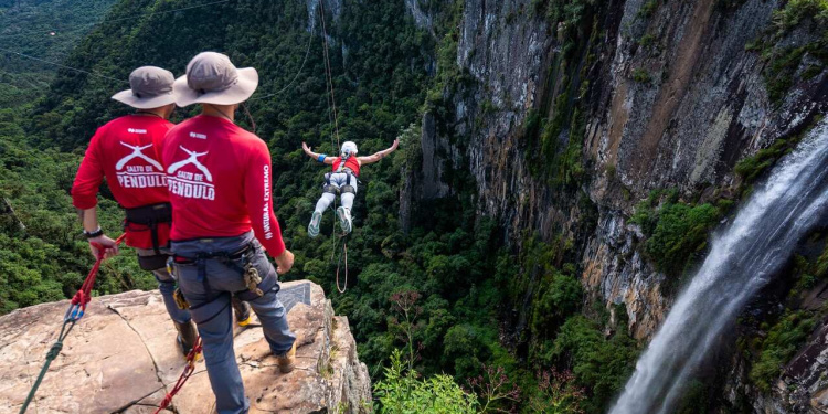 Abeta - Associação Brasileira das Empresas de Ecoturismo e Turismo de Aventura