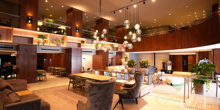 Lobby Grand Mercure Curitiba Rayon