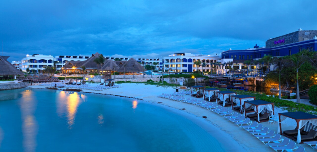 HRH Riviera Maya