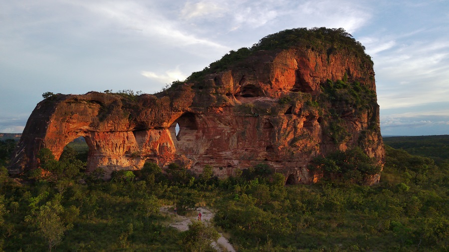 Arcos do Sol, Serras Gerais