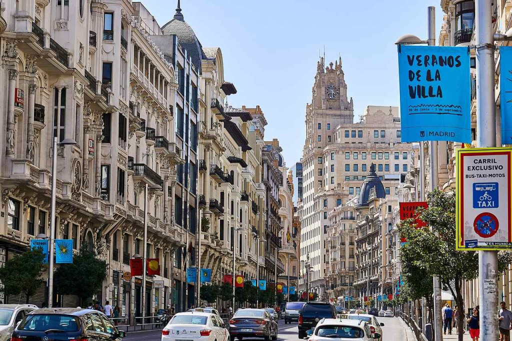 Gran Via, em Madri