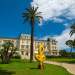Obra de Bertrand Lavier nos jardins do Hotel du Cap Eden Roc