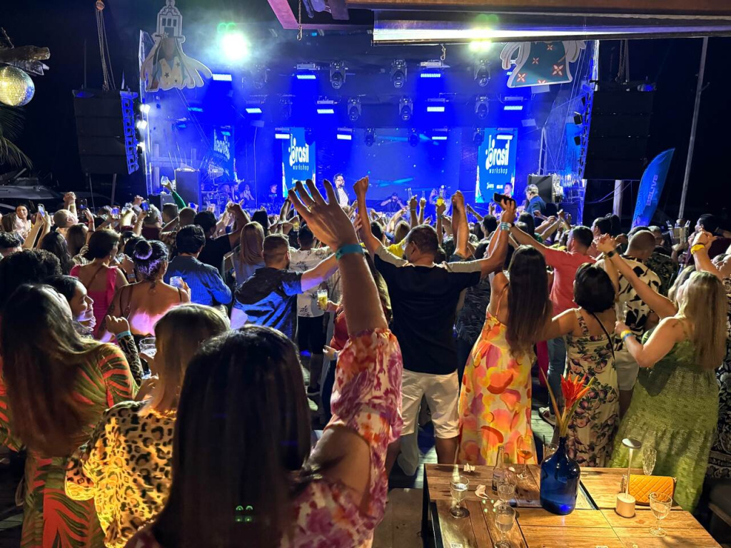 Latino Show