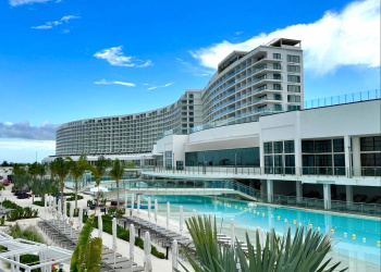 AVAResortCancun - RCD Hotels