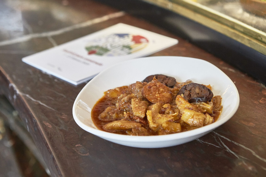Callos a la madrileña en el Café Comercial