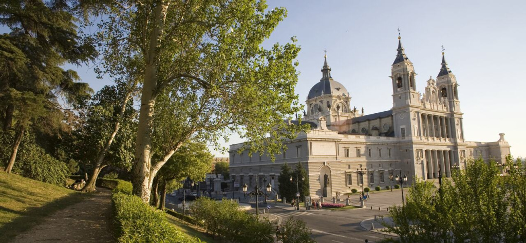 Catedral de la Almudena - Madri