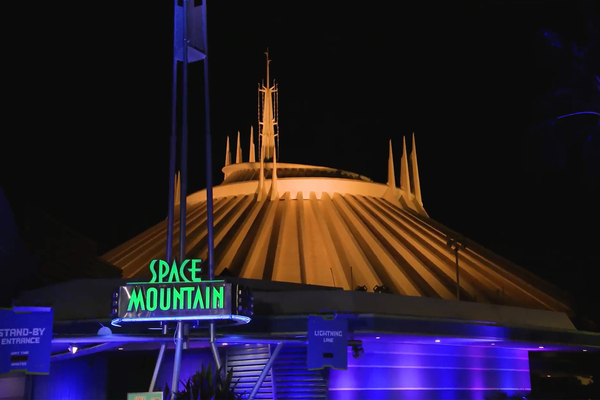 SPACE MOUNTAIN_50TH_8