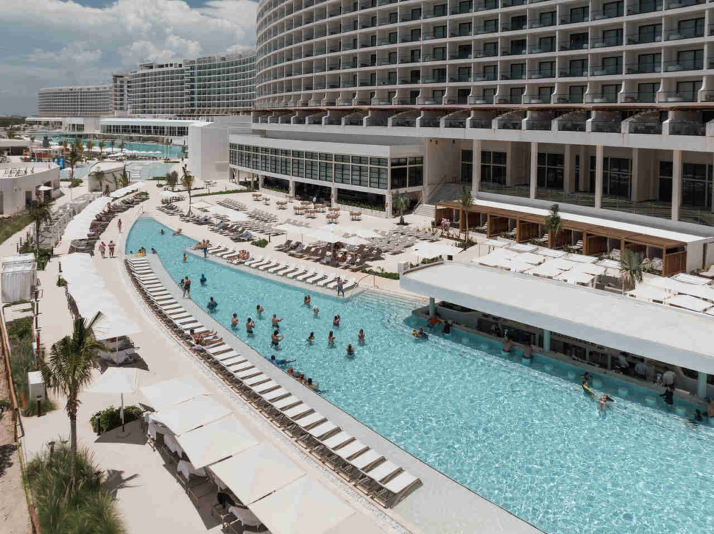 AVA Resort Cancun - RCD Hotels