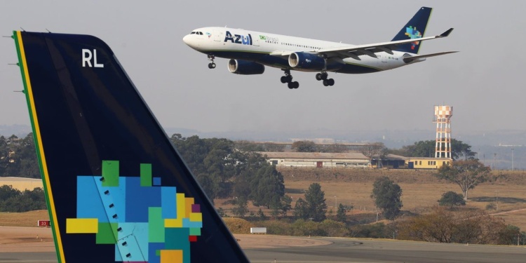 AZUL