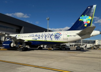 Aeronave azul são joão em confins