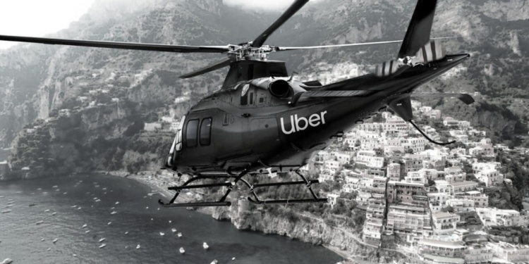 Passeio de helicóptero uber