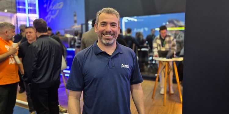 Ricardo Bezerra, gerente geral Comercial da Azul