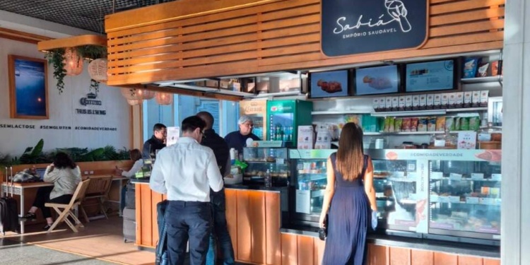 comida saudável aeroportos