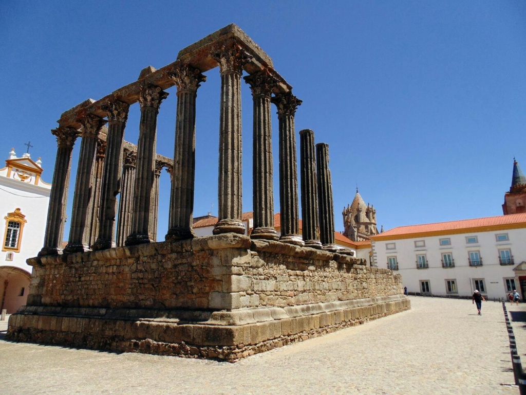 Templo Romano de Évora