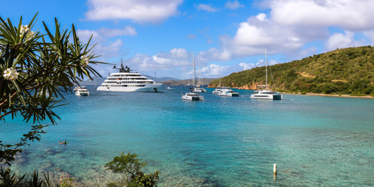 Caribe emerald cruises