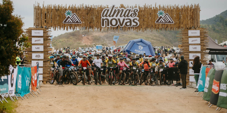 Almas Novas - festivais em Minas Gerais